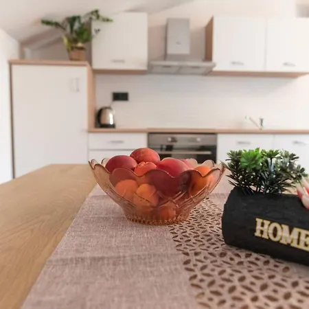Niko Appartement *